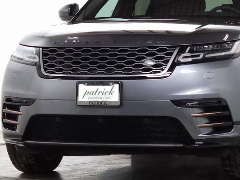 Used 2018 Land Rover Range Rover Velar R-Dynamic SE image 3