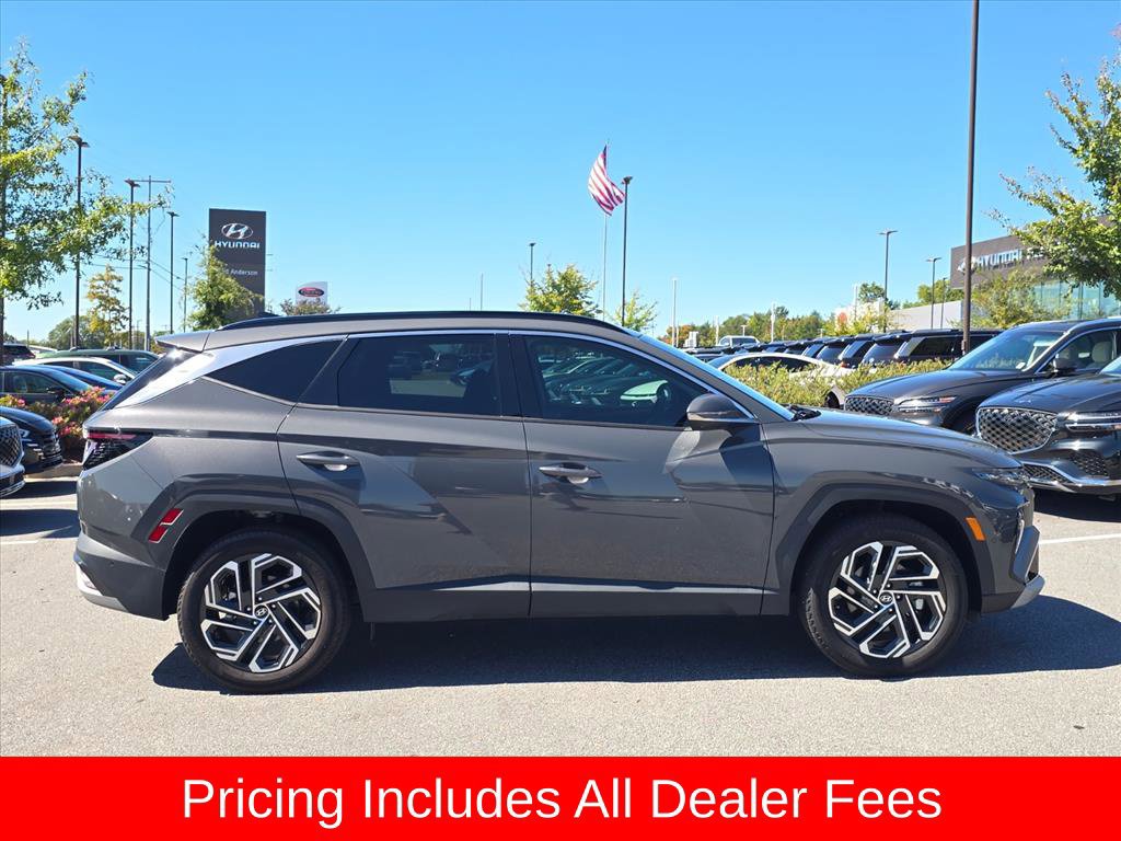 Used 2025 Hyundai Tucson Limited AWD/4WD image 2