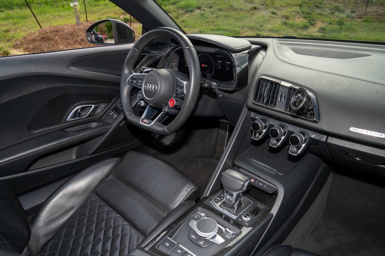 Used 2020 Audi R8 V10 performance AWD/4WD image 31
