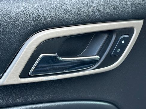 Used 2016 GMC Yukon XL Denali w/ Open Road Package image 10