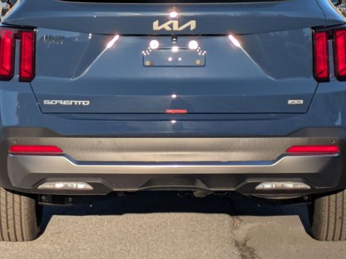 New 2026 Kia Sorento S w/ S Panoramic Sunroof Package image 24