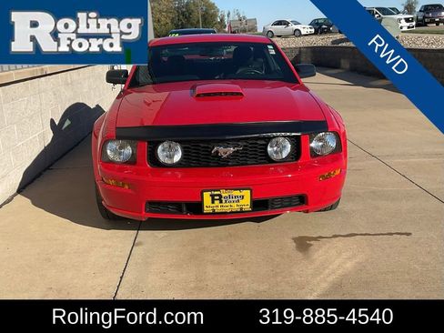 Used 2007 Ford Mustang GT Premium image 4
