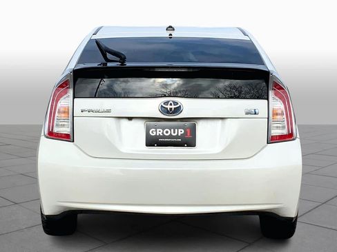 Used 2013 Toyota Prius Four image 4