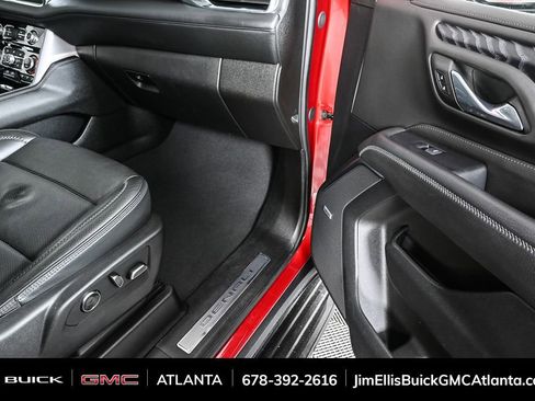 Certified 2024 GMC Yukon XL Denali image 26