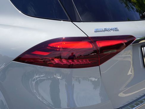 New 2026 Mercedes-Benz GLE 63 AMG S image 18