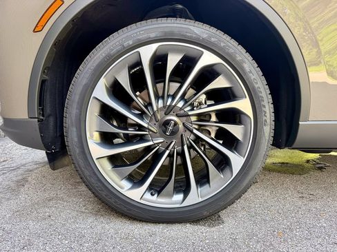 New 2026 Lincoln Aviator Reserve AWD/4WD image 50