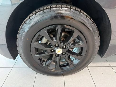 Used 2018 Chevrolet Equinox LT AWD/4WD image 6
