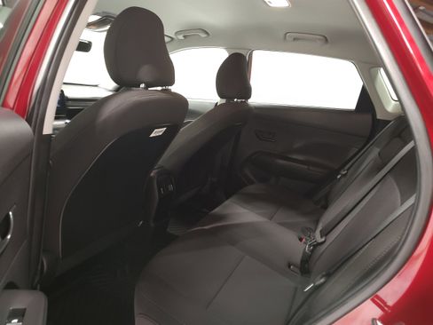 Used 2025 Hyundai Kona SEL image 11