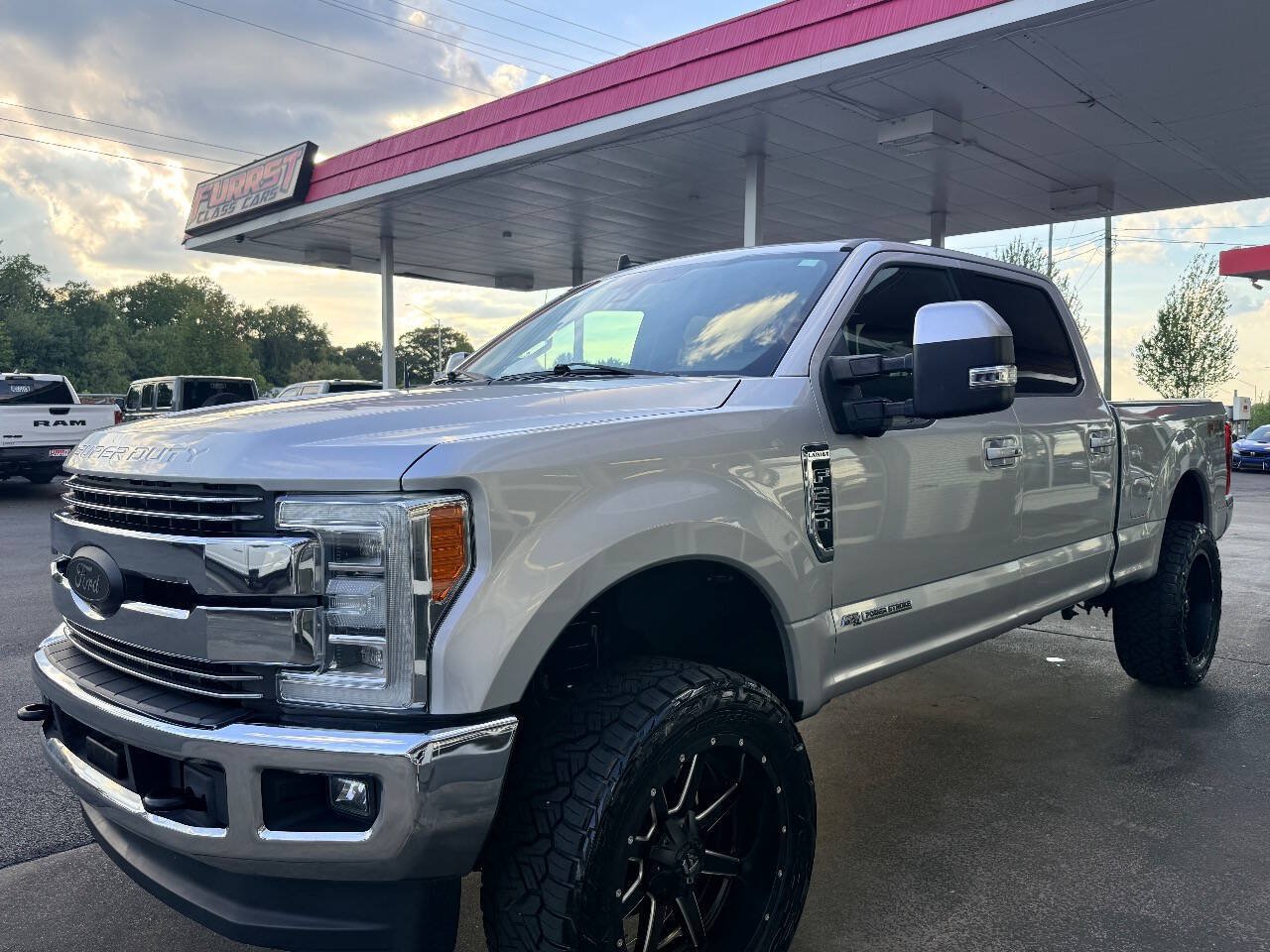 Used 2019 Ford F250 Lariat w/ Lariat Ultimate Package AWD/4WD image 16