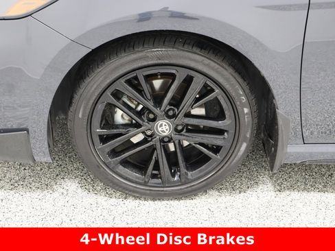 Certified 2025 Toyota Camry SE image 11