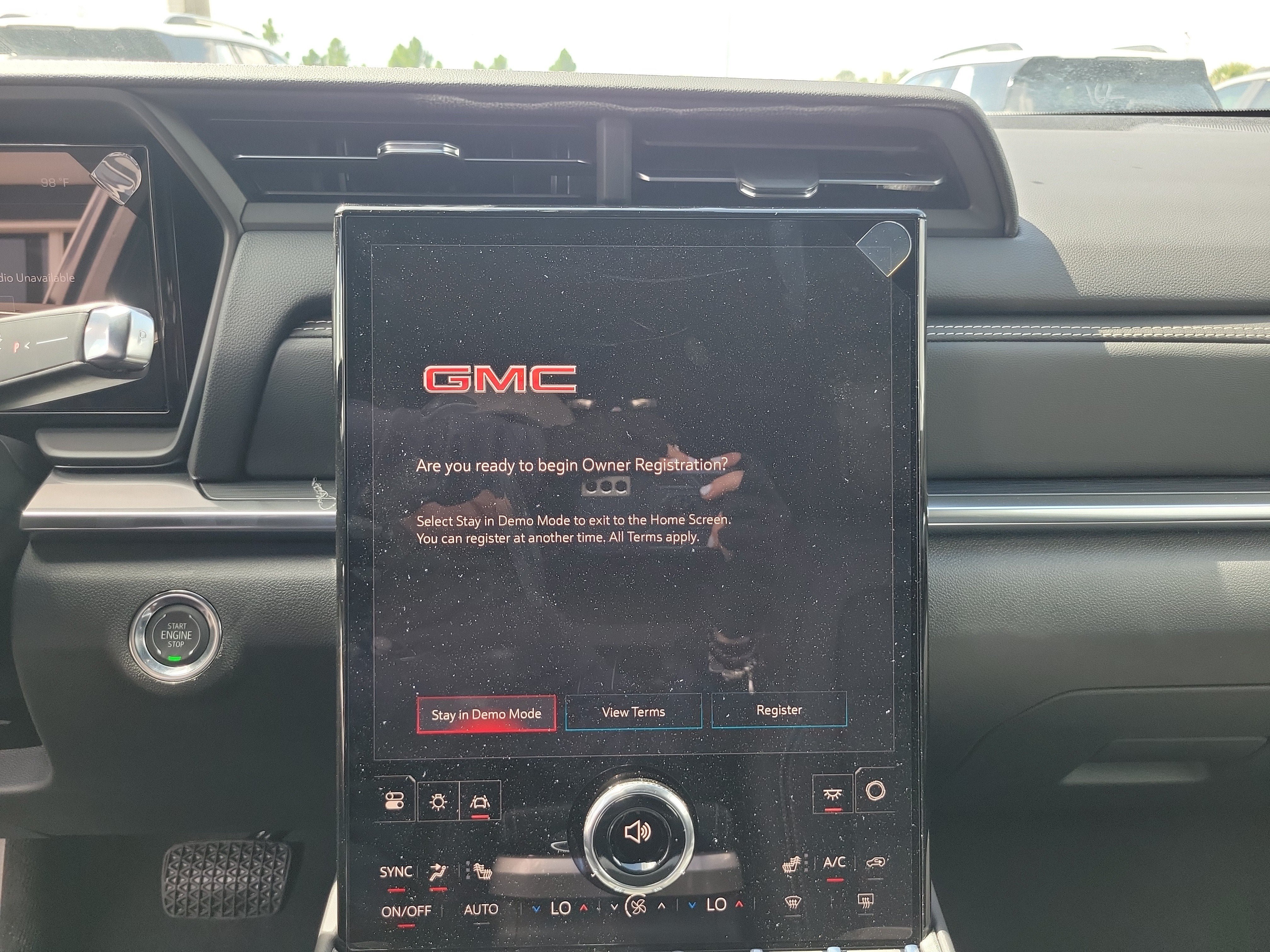 New 2027 GMC Terrain Elevation w/ Elevation Premium Package FWD image 11