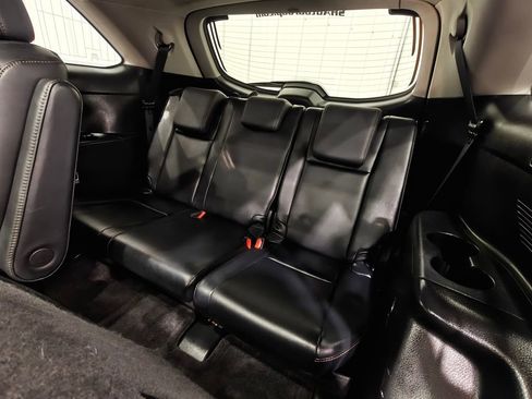 Used 2016 Toyota Highlander Limited AWD/4WD image 28