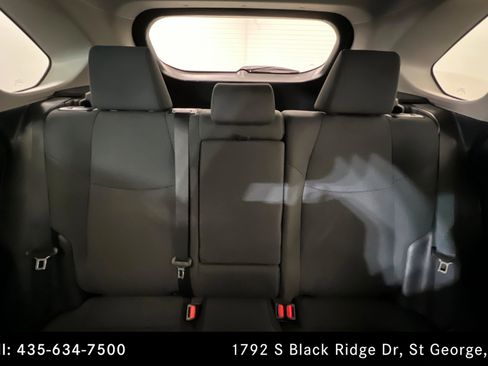 Used 2024 Toyota RAV4 LE image 25