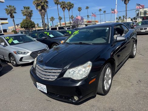 Used 2008 Chrysler Sebring Touring w/ Special Touring Group image 2
