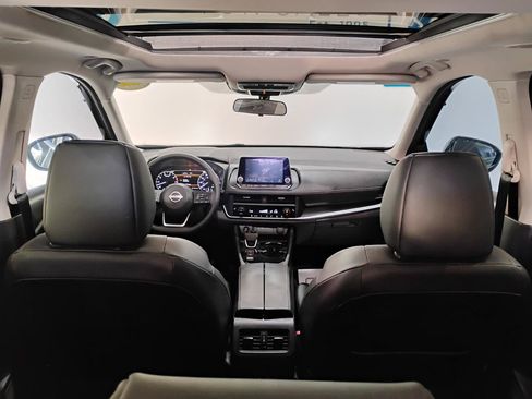 Used 2024 Nissan Rogue SV w/ SV Premium Package FWD image 78