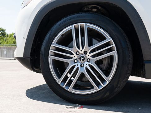 Used 2021 Mercedes-Benz GLS 450 4MATIC image 8