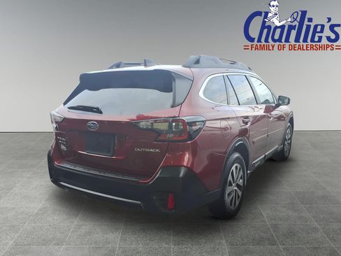 Certified 2022 Subaru Outback Premium AWD/4WD image 4