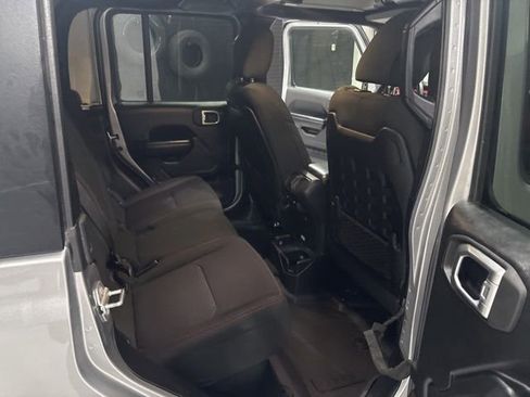 Used 2020 Jeep Gladiator Rubicon image 31
