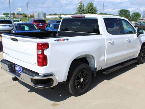 Used 2025 Chevrolet Silverado 1500 LT AWD/4WD image 5