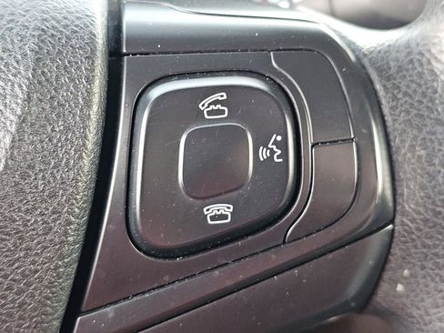 Used 2015 Toyota Camry LE image 16