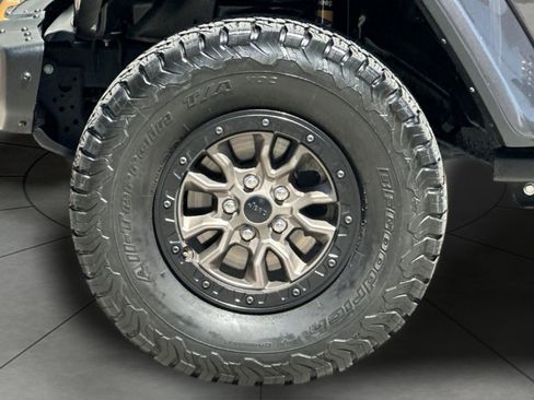 Used 2022 Jeep Wrangler Unlimited Rubicon w/ Trailer Tow Package AWD/4WD image 26
