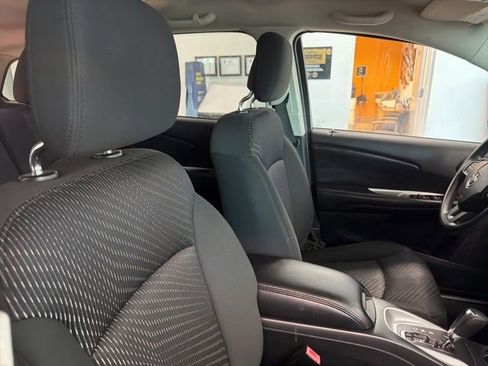 Used 2012 Dodge Journey SXT w/ Popular Equipment Group FWD image 23