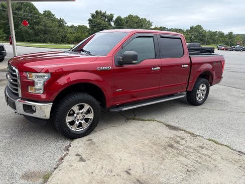 Used 2015 Ford F150 XLT w/ Equipment Group 302A Luxury AWD/4WD image 11