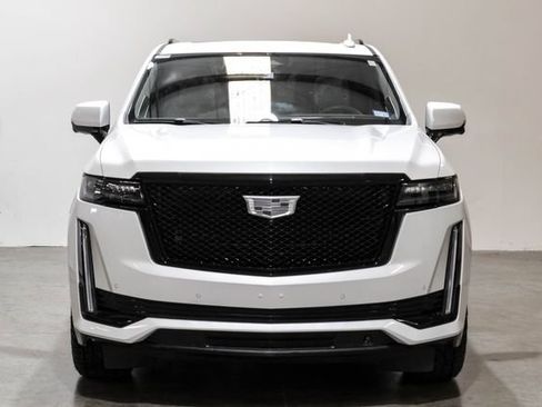 Used 2021 Cadillac Escalade ESV Sport Platinum RWD image 7