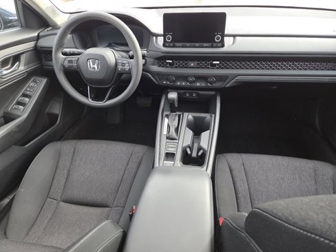 Used 2023 Honda Accord EX image 22