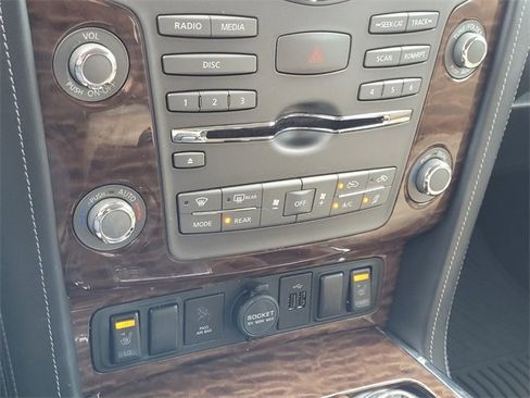 Used 2019 Nissan Armada SL w/ Premium Package image 21