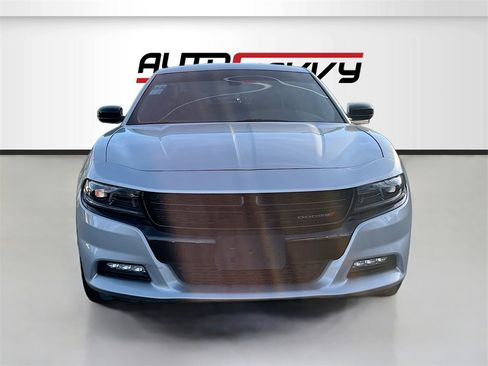 Used 2023 Dodge Charger SXT w/ Blacktop Package image 2
