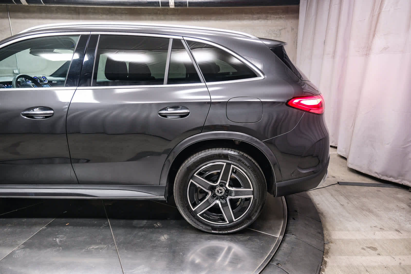 Certified 2025 Mercedes-Benz GLC 350e 4MATIC image 8