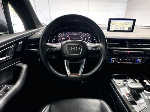 Used 2018 Audi Q7 3.0T Prestige w/ Prestige Package AWD/4WD image 8