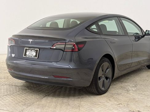 Used 2023 Tesla Model 3 Standard Range image 8