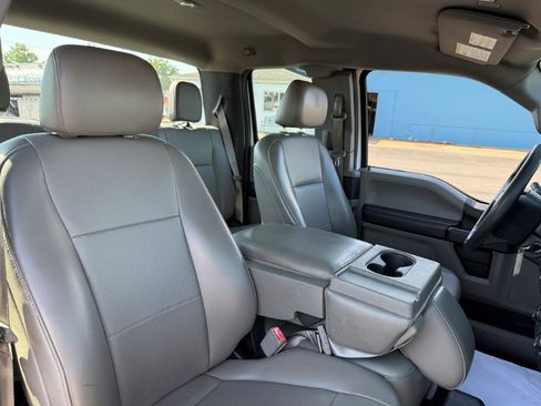 Used 2018 Ford F150 XL w/ Equipment Group 101A Mid RWD image 24