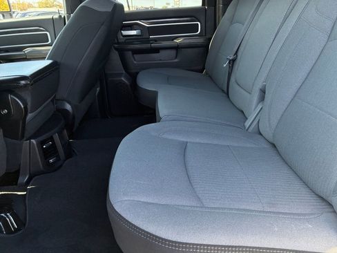 Used 2024 RAM 3500 Big Horn image 5