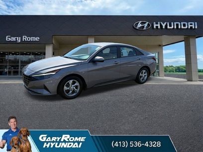 Certified 2023 Hyundai Elantra SE