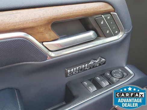 Used 2022 Chevrolet Silverado 1500 High Country w/ High Country Premium Package image 48