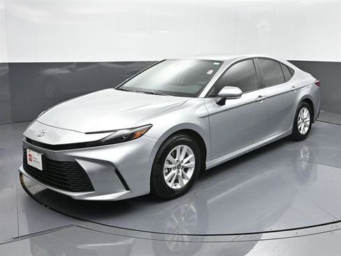 Certified 2026 Toyota Camry LE w/ Convenience Package FWD image 1