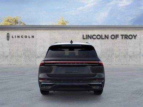 New 2026 Lincoln Nautilus Reserve w/ Jet Appearance Package AWD/4WD image 5