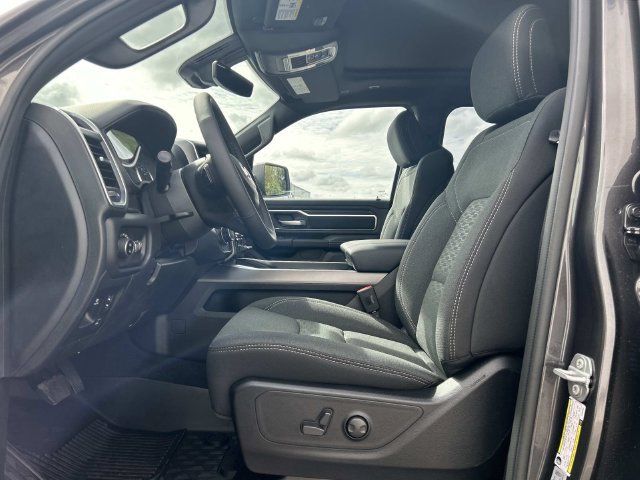 New 2026 RAM 1500 Big Horn AWD/4WD image 7