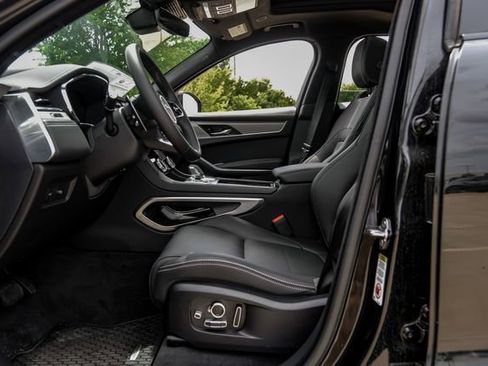Used 2026 Jaguar F-PACE R-Dynamic S AWD/4WD image 3