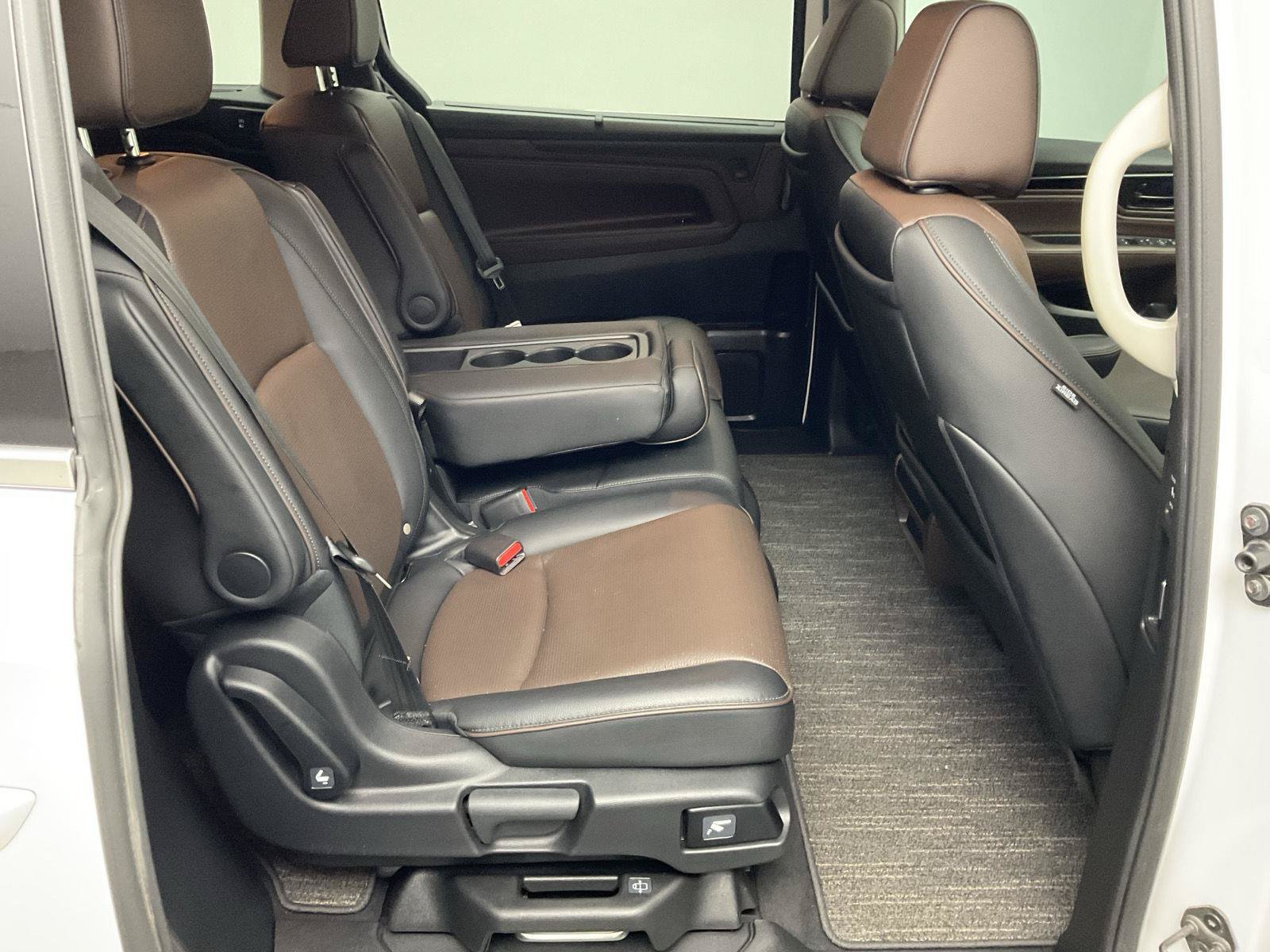 Used 2025 Honda Odyssey Elite image 28
