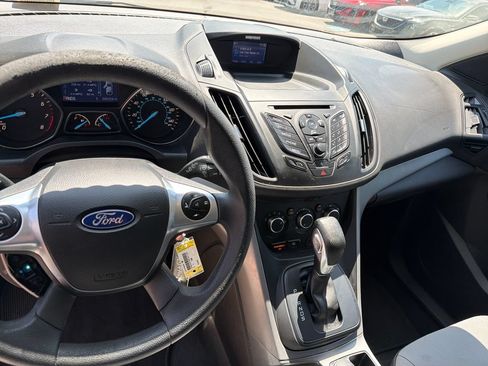 Used 2015 Ford Escape SE FWD image 22