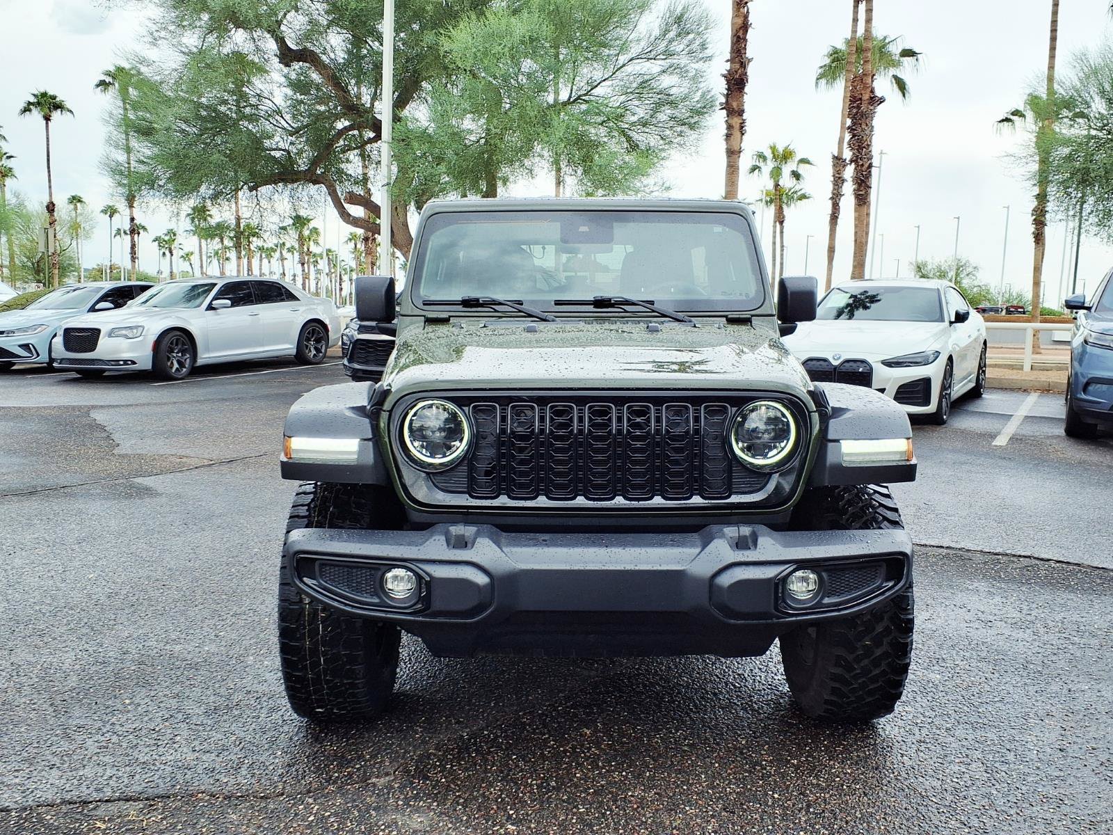 Used 2024 Jeep Wrangler Unlimited Sport AWD/4WD image 2