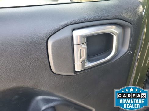 Used 2023 Jeep Gladiator Rubicon w/ LED Lighting Group image 48