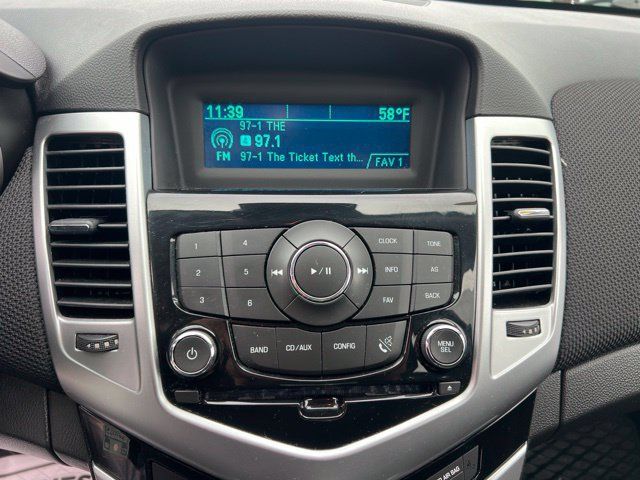 Used 2016 Chevrolet Cruze LT FWD image 24
