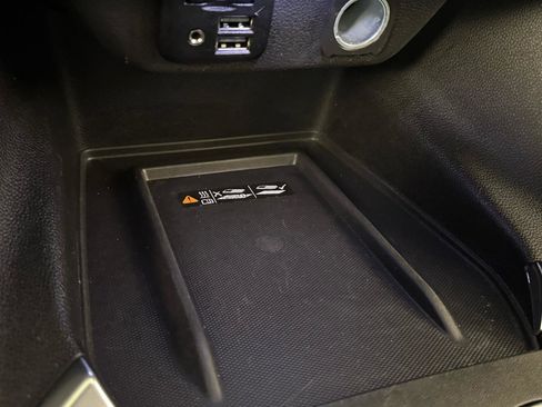 Used 2023 Chevrolet Traverse Premier w/ LPO, Floor Liner Package image 29