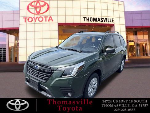 Used 2022 Subaru Forester AWD/4WD image 1