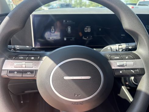 Used 2025 Hyundai Tucson SEL AWD/4WD image 15